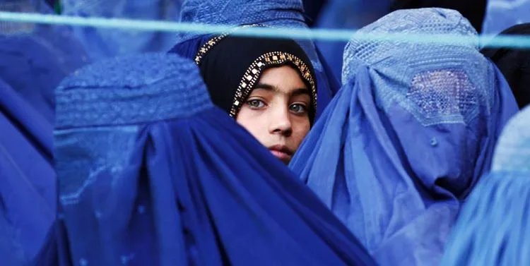 خور او لور ته خپل حق نه سپارل کيږي 7 2H 16626